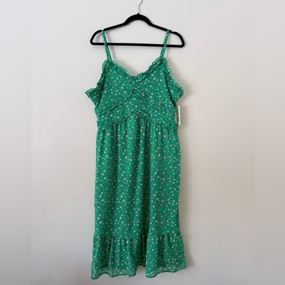 No Boundaries Dresses & Skirts - NWT Green Ditsy Floral Ruffle Midi Dress Size XL (15-17 Juniors) Spring